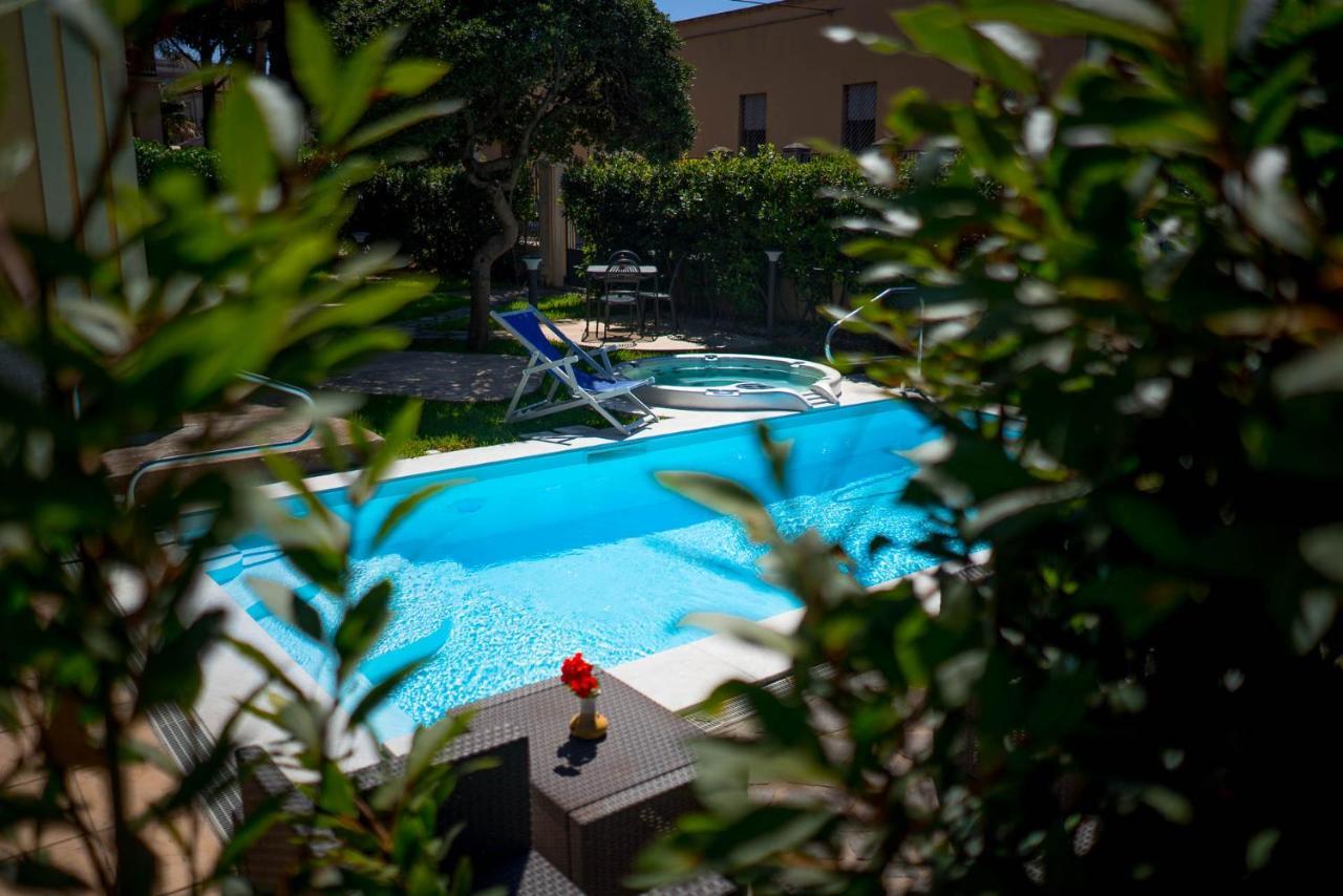 Il Giardino degli Allori Campo Calabro Esterno foto